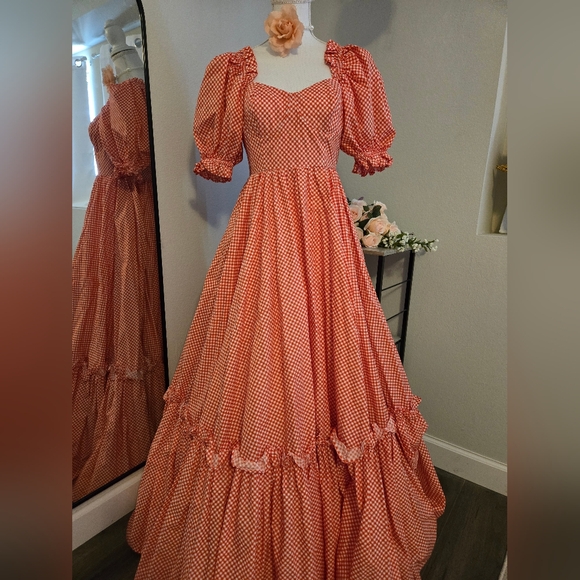 SOLD Selkie Baby Gingham Ritz - Picture 2 of 2